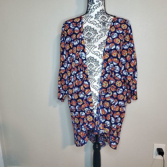 LuLaRoe Other - Lularoe large women's geometric lindsey cardigan